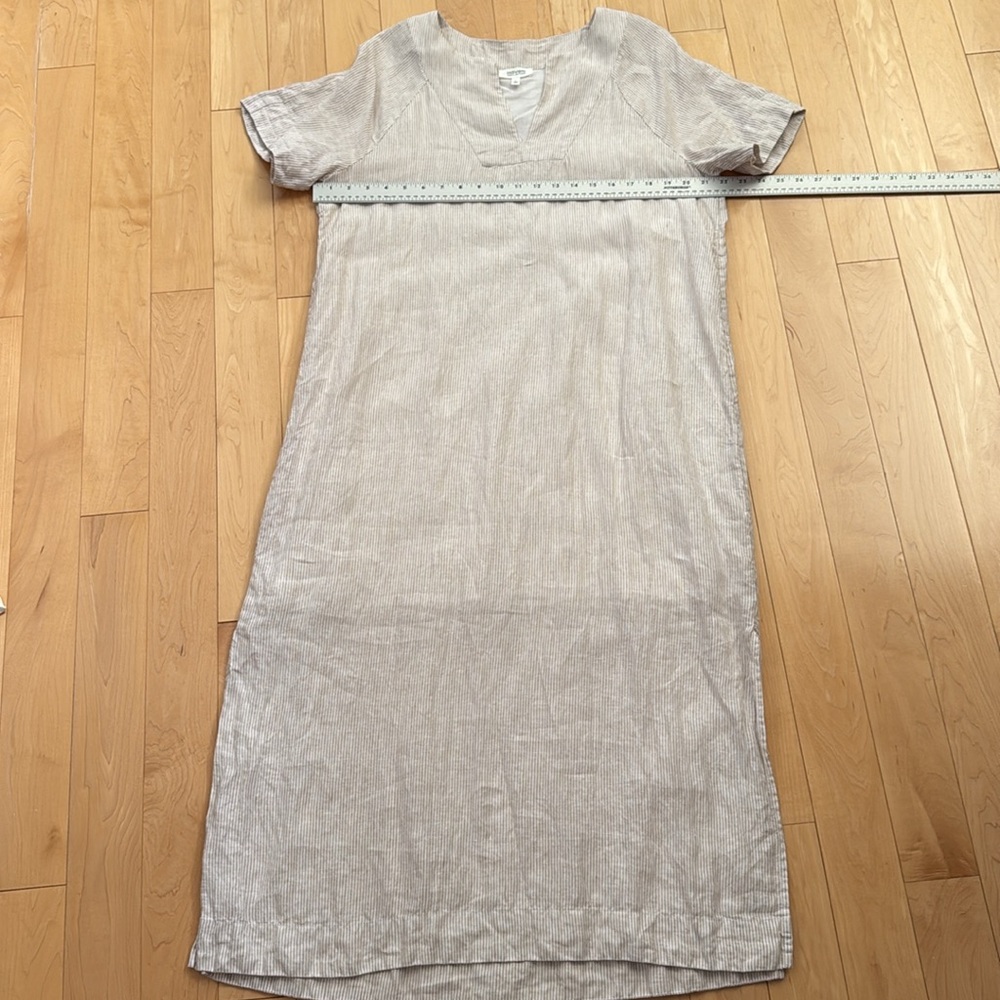 Striped Tan and White Linen Caftan, lined in cotton - Picture 6 of 10
